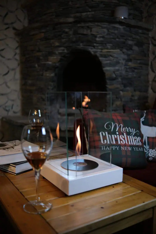 Masa Üstü Kare Şömine Beyaz